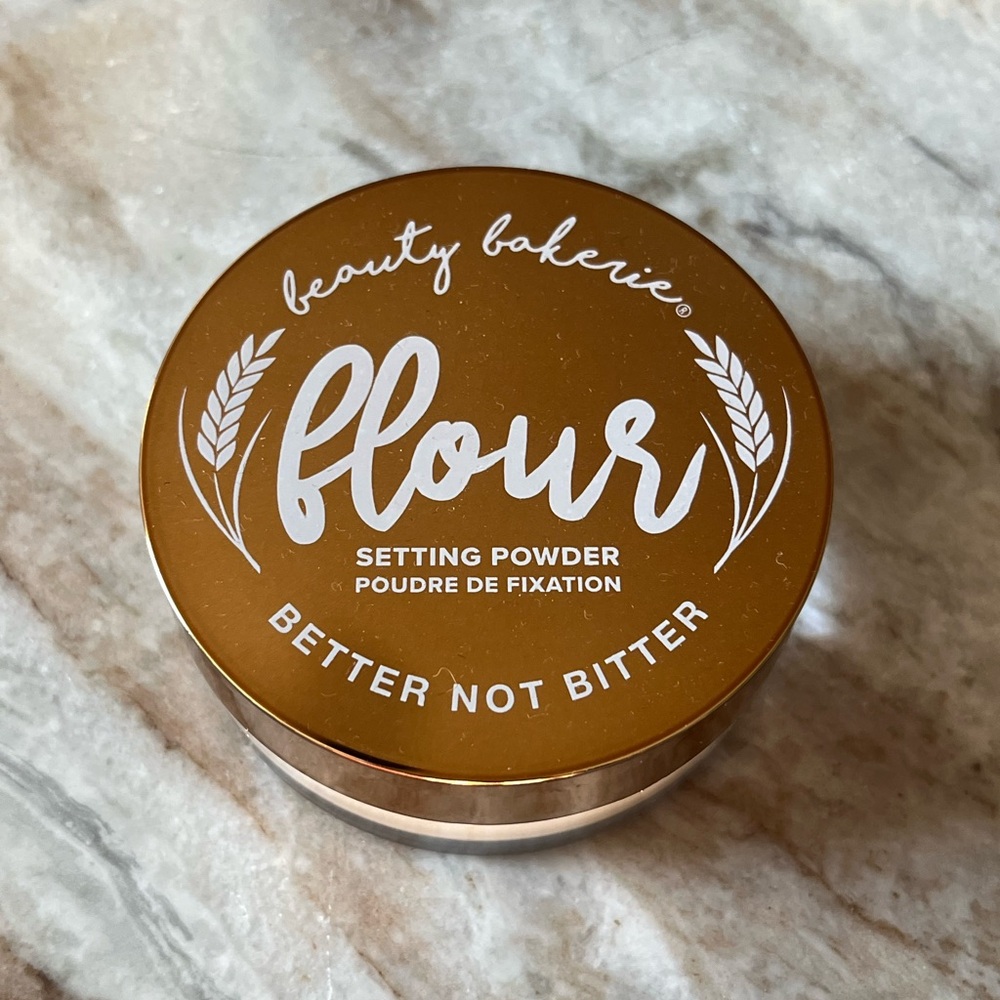 Beauty Bakerie Flour Setting Powder - Oat (Translucent)